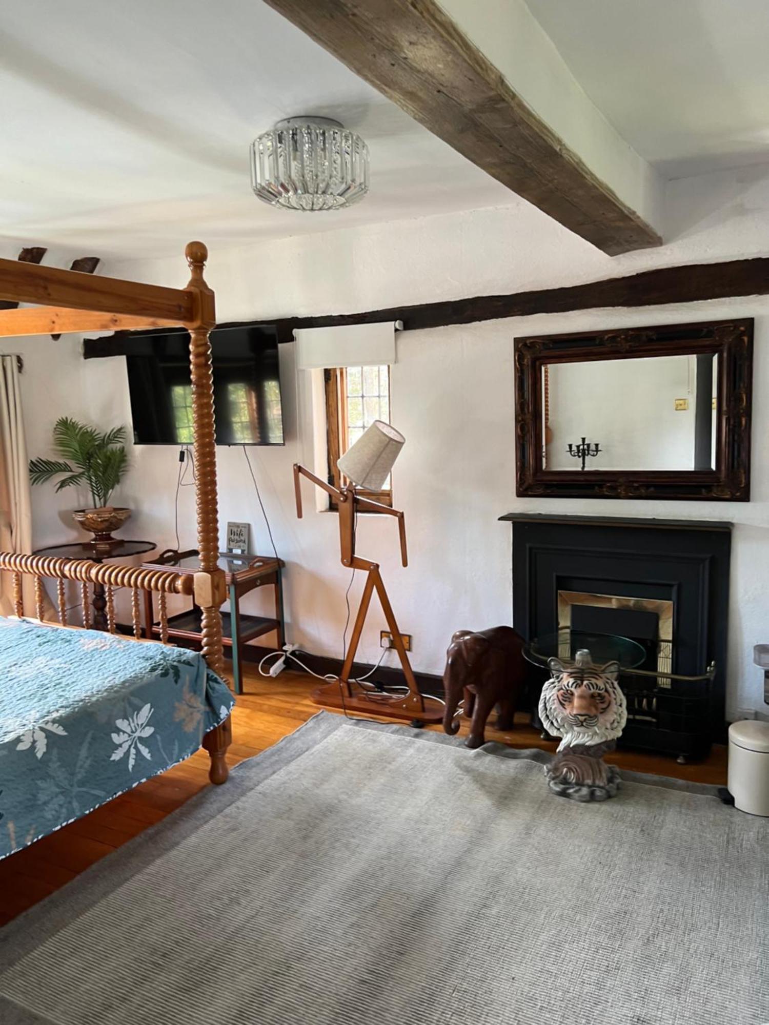Tudor House - Double Room - En Suite Goff's Oak Exterior foto