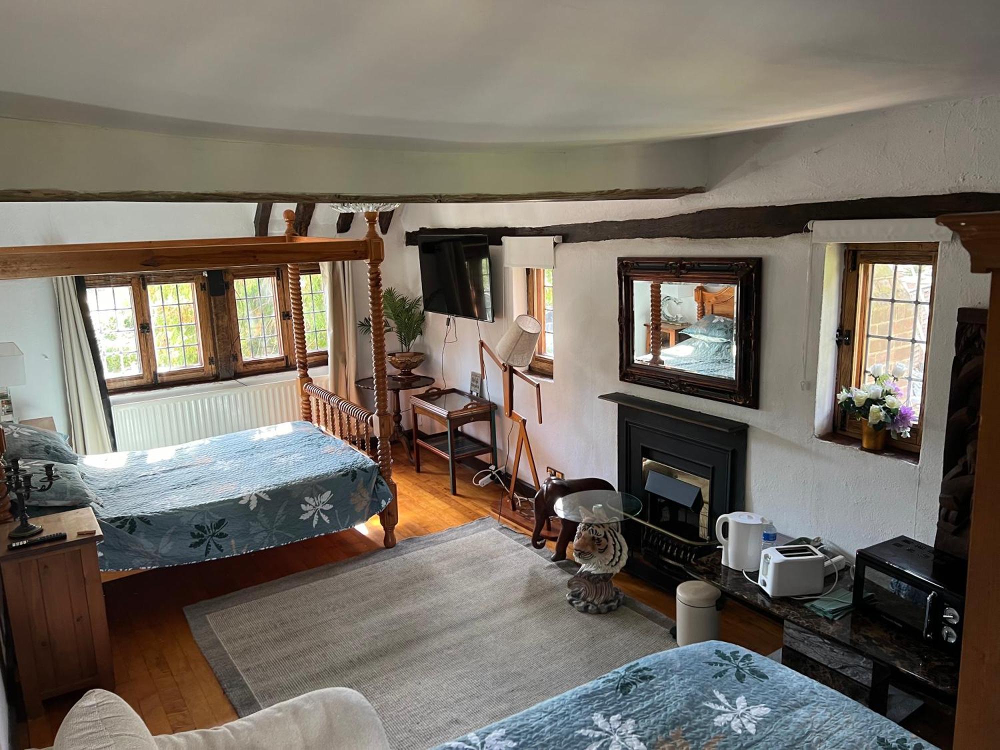 Tudor House - Double Room - En Suite Goff's Oak Exterior foto